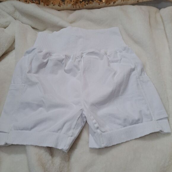 NWOT Movement by Free People Shorts - Picture 6 of 7